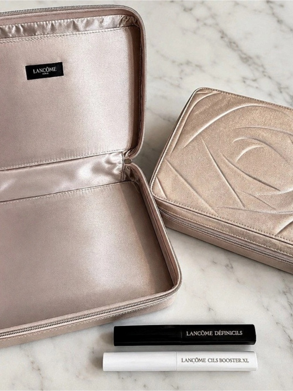 Lancôme Holiday Beauty Box Train Case Pink